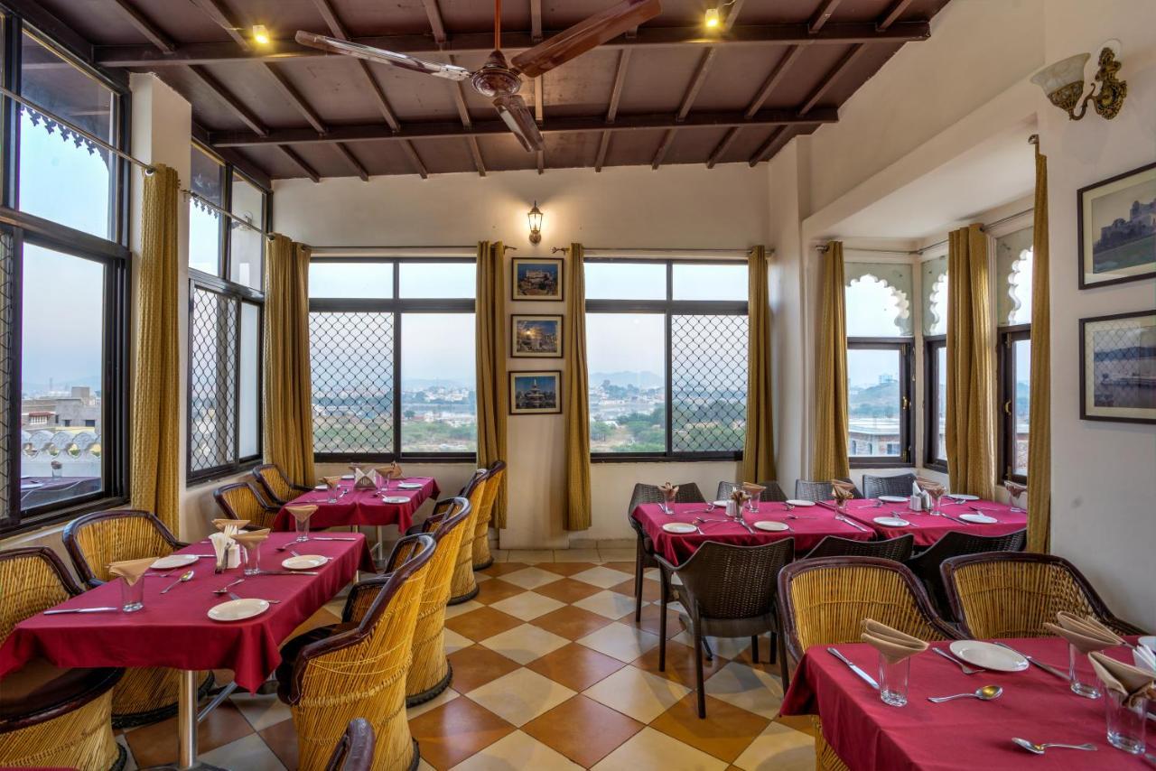 Hôtel Sai Palace à Udaipur Extérieur photo