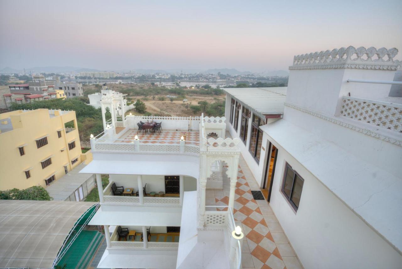 Hôtel Sai Palace à Udaipur Extérieur photo